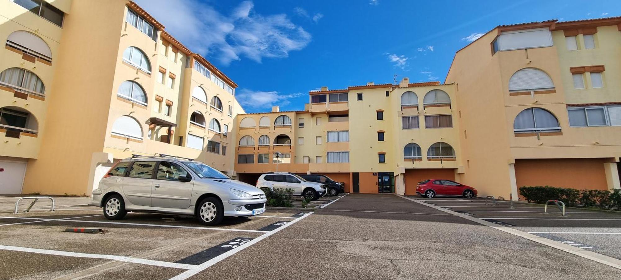 Ferienwohnung Le Calme Et La Luminosite Du Port Ideal Pour Un Bon Sejour Leucate Exterior foto